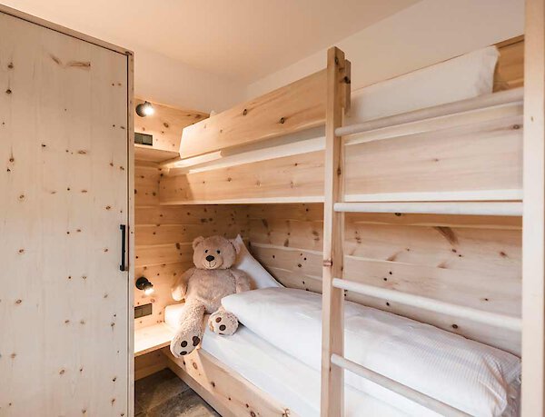 Etagenbett im Kinderzimmer der Chalet Suite